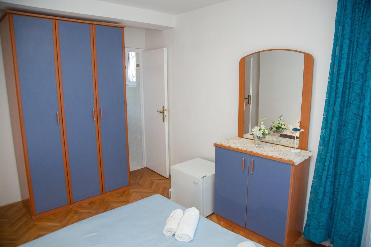 Rooms Magnolia With Pool Novalja Exterior foto